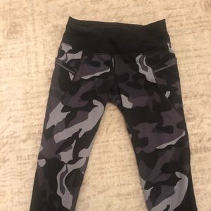 Camo Tight